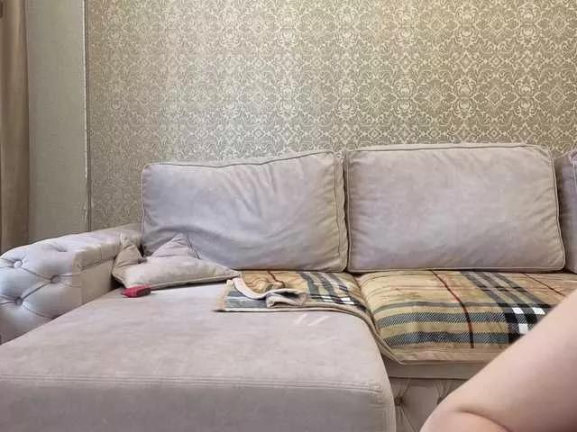 Adel9 on BongaCams
