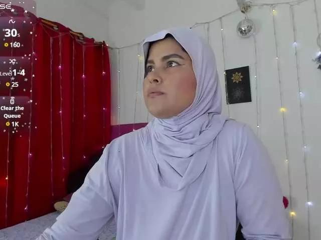 Offline AishaAmin on BongaCams
