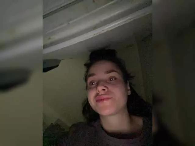 Freechat aleksandra-lis-1998 on BongaCams