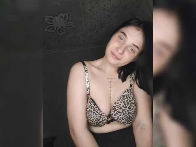 Freechat Aliska22 on BongaCams