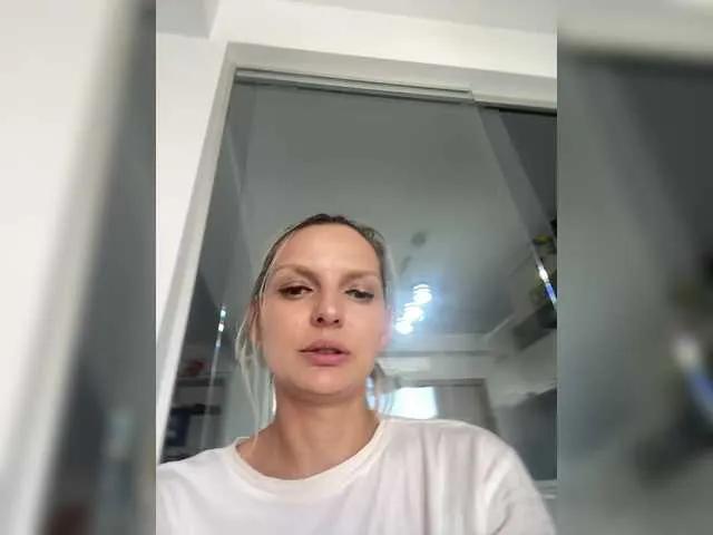 ameliex69 — Freechat on BongaCams