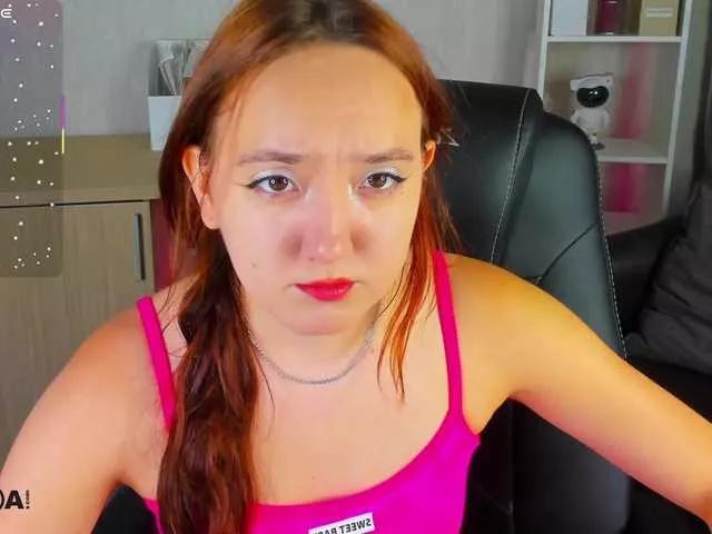AndreaSvel on BongaCams