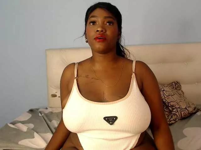 AriannaxxxHot on BongaCams 