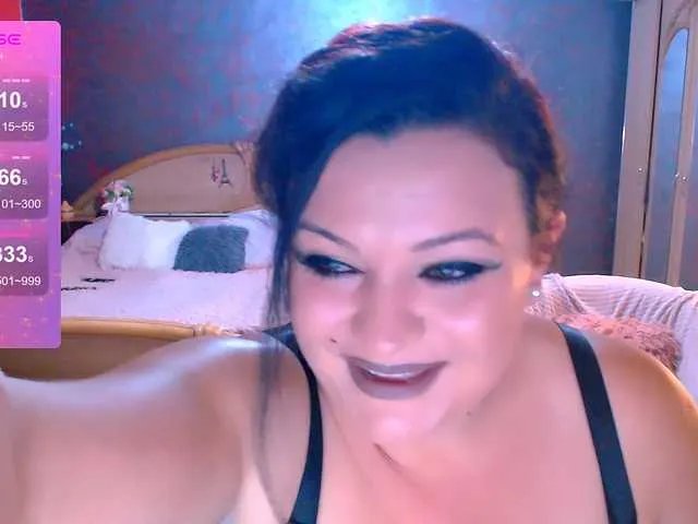 Freechat Ariellefoxy on BongaCams