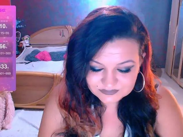 Freechat Ariellefoxy on BongaCams