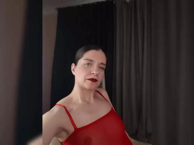 Freechat BellaTasty on BongaCams