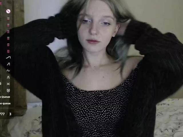 CatinMilkland on BongaCams