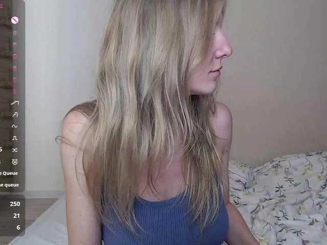 CatinMilkland on BongaCams