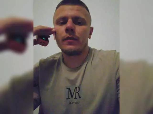 Di99Di01 on BongaCams