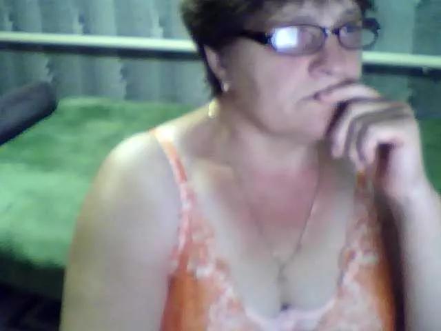 ElzaJewel on BongaCams