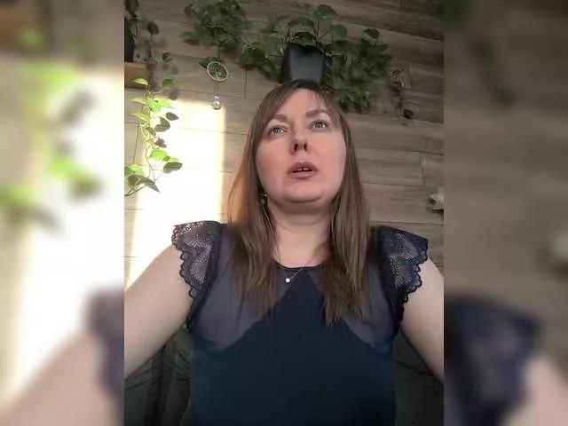 Enigma- on BongaCams