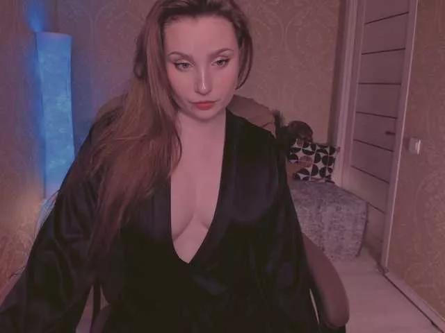 Esmeerrr on BongaCams 