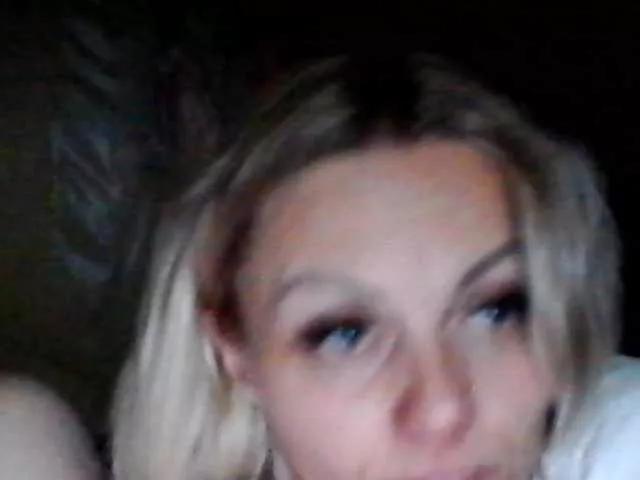 Offline evangelina2909rus on BongaCams