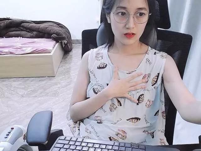 Hana099 on BongaCams