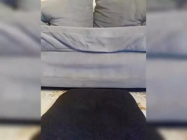 Hunnybee on BongaCams 