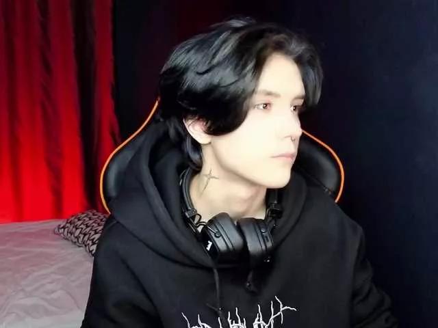 Hyeon-Jin on BongaCams