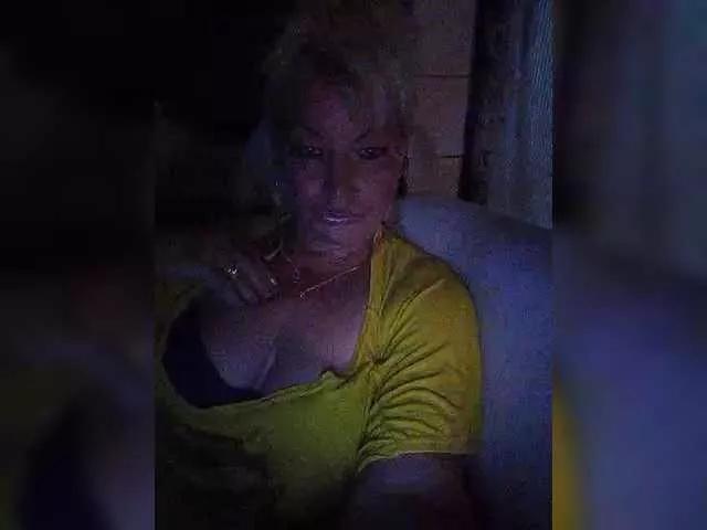 Ina-Jill on BongaCams