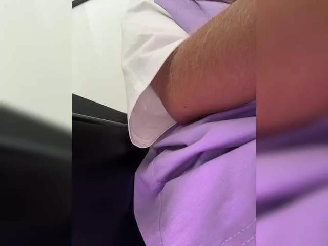 Offline juanita-fox on BongaCams