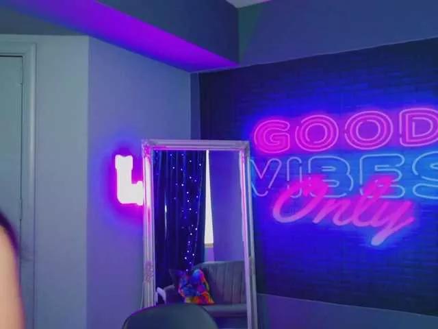 Freechat KatyaNova on BongaCams