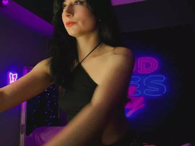 Freechat KatyaNova on BongaCams