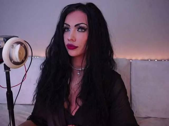 LADYCharmer on BongaCams