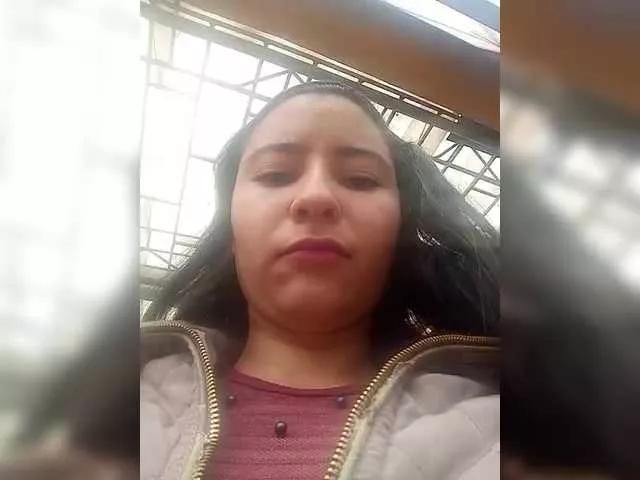 Marcela-5 — Que me toquen el cuello