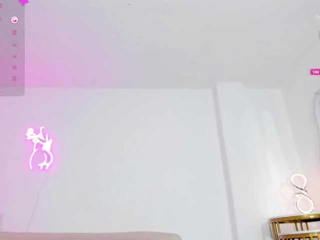 Mia-everly — My world of pleasure includes: hot blowjob, deep throat with full saliva, set up a dildo, submission, roles game, feet fetishism, Blow Job, do you want us to play pleasure?