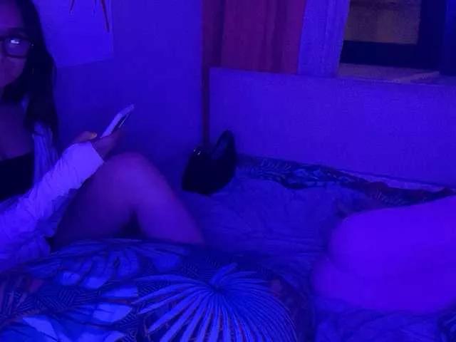 Freechat MokoMila on BongaCams