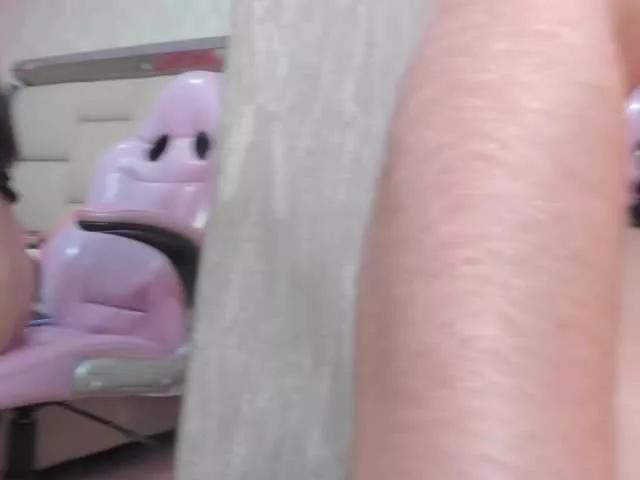 Molly-Rosse on BongaCams 