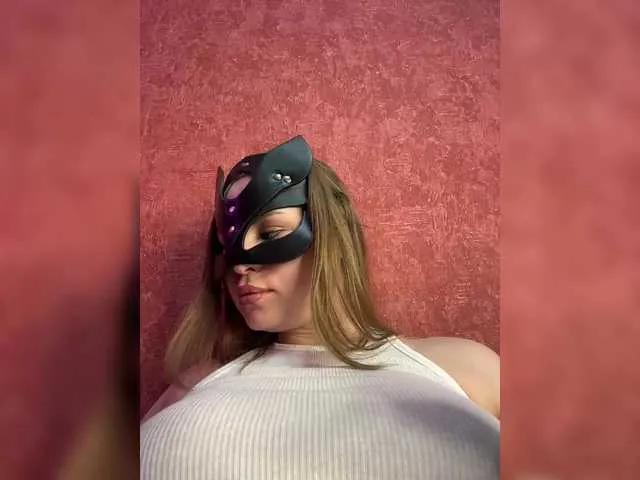 Ms-chertovka — Strong male hands