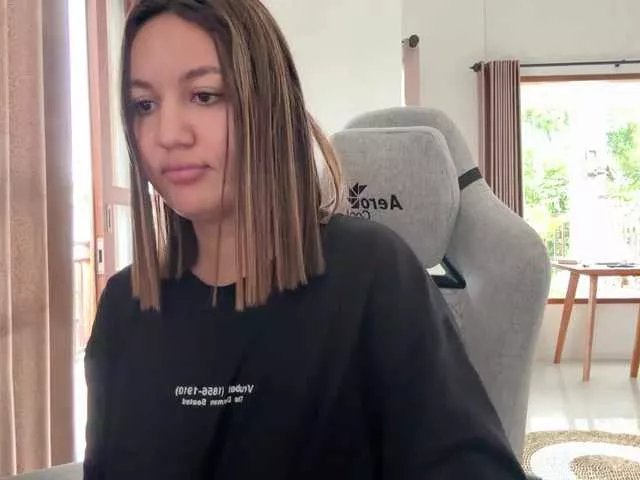 Freechat Nelly-Fischer on BongaCams