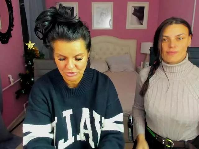 Freechat PenelopErica on BongaCams