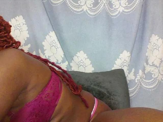 Prettydarksin — Freechat on BongaCams