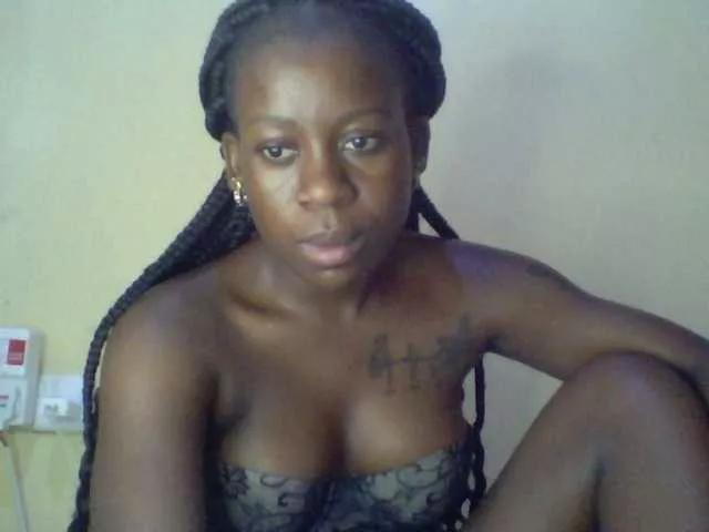 Queen-vally on BongaCams 