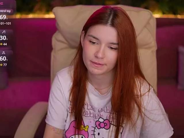 RedShinee on BongaCams