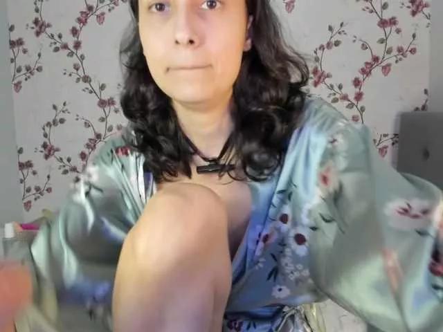 ReginaShine on BongaCams