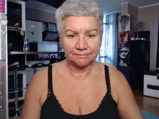 roxana-brooks on BongaCams