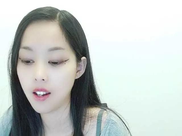 Freechat Selinababy99 on BongaCams