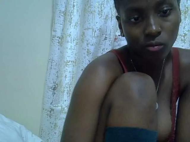 Sexythiny — Freechat on BongaCams