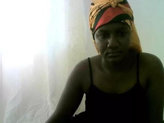 Sweetliz2 on BongaCams