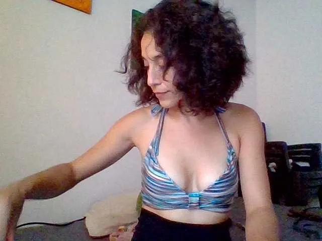 TanniaMarquez on BongaCams