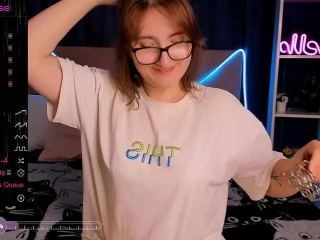 Tararyannn — I'm turned on by well-mannered guys who value personality over body