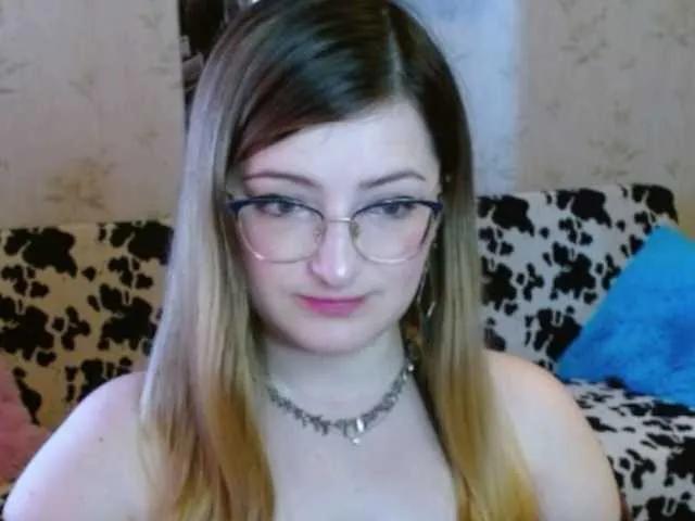 tastyariel on BongaCams 