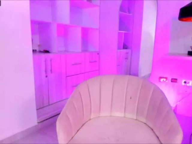 zoewhitte on BongaCams