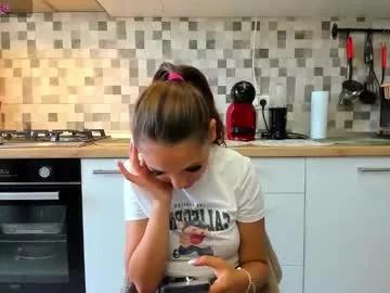 18te3ngirl — Goal 1 : undress 10 min (666 tokens remaining) Shh my parents are home! #Squirt on eachothers!just turn #18 ! #young #squirt #cum #new #tommytorso