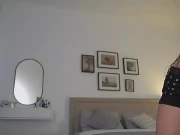 Freechat _sirine_ on Chaturbate