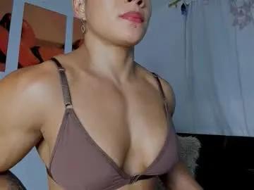 alexiafit — Lovense: lush, fuckmachine, Hush 2 - Multi-Goal :  A surprise #muscle #anal #squirt #bigass #fit