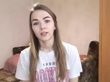 allegraschroeter — Goal Bring a smile to my face>_< I'm Anna, your new favorite person here!  #shy #18 #new #young #bigboobs [15 tokens remaining]