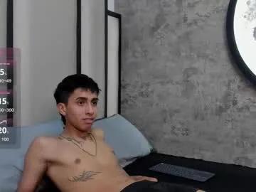 amy_fox03 — GOAL: Anal show [433 tokens remaining] Welcome to my room! #18 #couple #cum #lovense #new