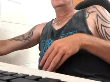 aussie9inchforall on Chaturbate 